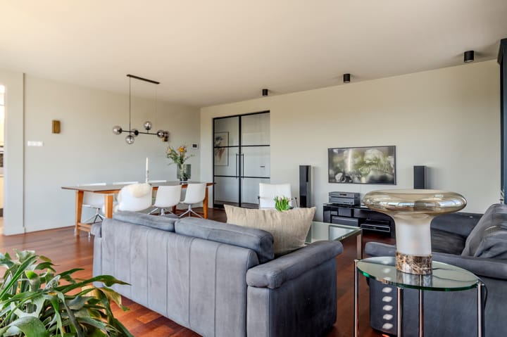 Foto 13 van Trompstraat 4