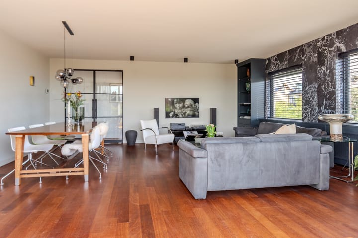 Foto 14 van Trompstraat 4