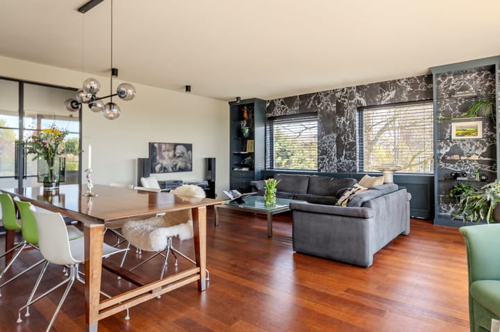 Foto 15 van Trompstraat 4