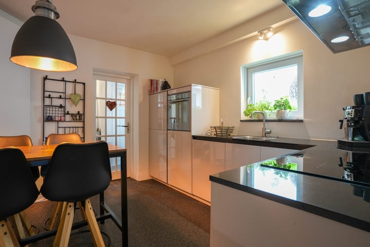 Foto 13 van Rijksweg Zuid 154