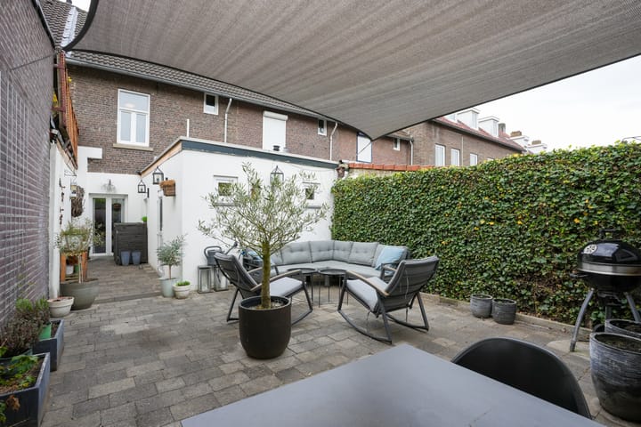 Foto 36 van Rijksweg Zuid 154