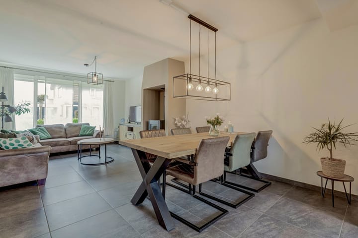 Foto 10 van Mollenstraat 24