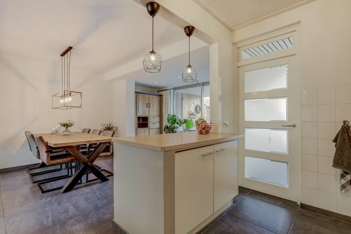 Foto 17 van Mollenstraat 24