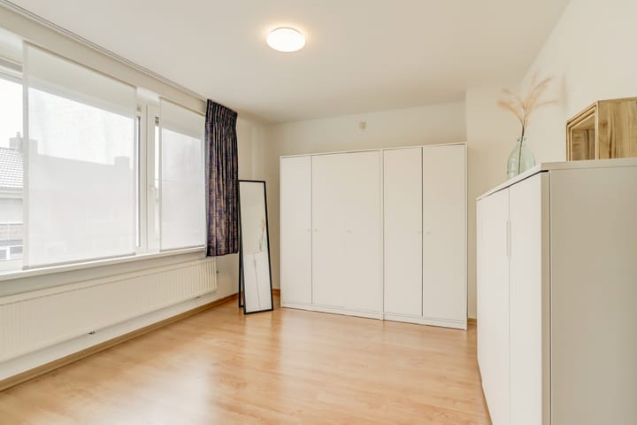 Foto 22 van Mollenstraat 24