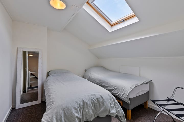 Photo 17 of Heistraat 113