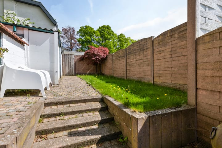 Photo 14 of Heistraat 113