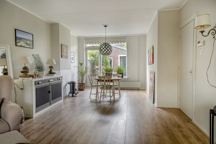 Foto 12 van Mr. C. Fockstraat 8