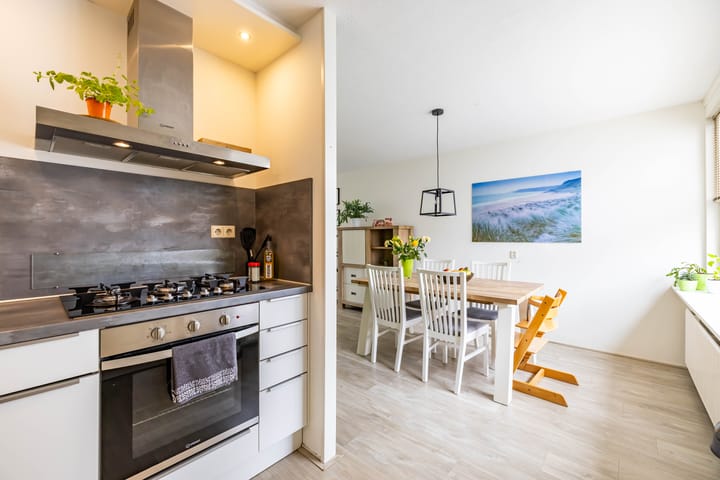 Foto 17 van J.H. Diemerstraat 1