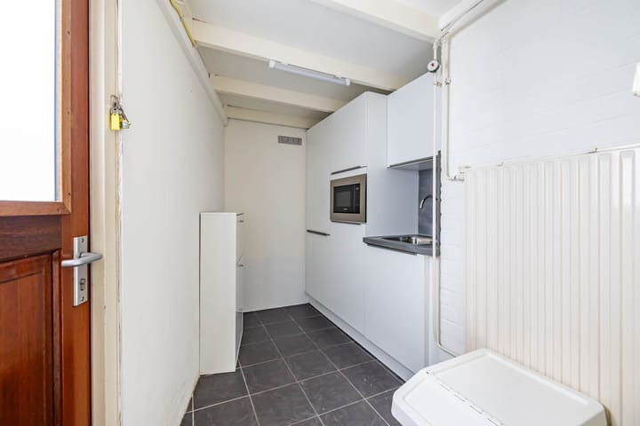 Foto 21 van J.H. Diemerstraat 1