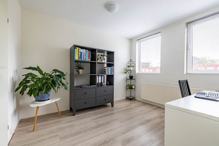 Foto 24 van J.H. Diemerstraat 1