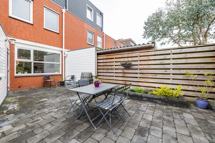 Foto 40 van J.H. Diemerstraat 1