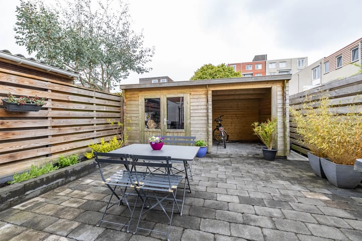 Foto 42 van J.H. Diemerstraat 1