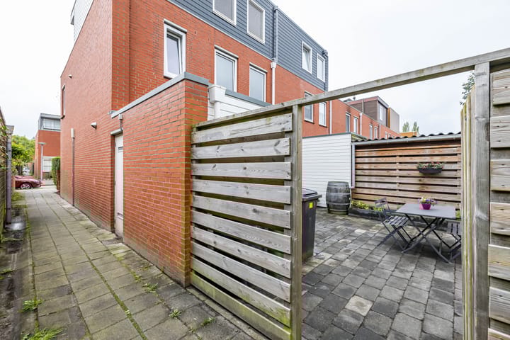 Foto 44 van J.H. Diemerstraat 1