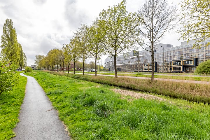 Foto 46 van J.H. Diemerstraat 1