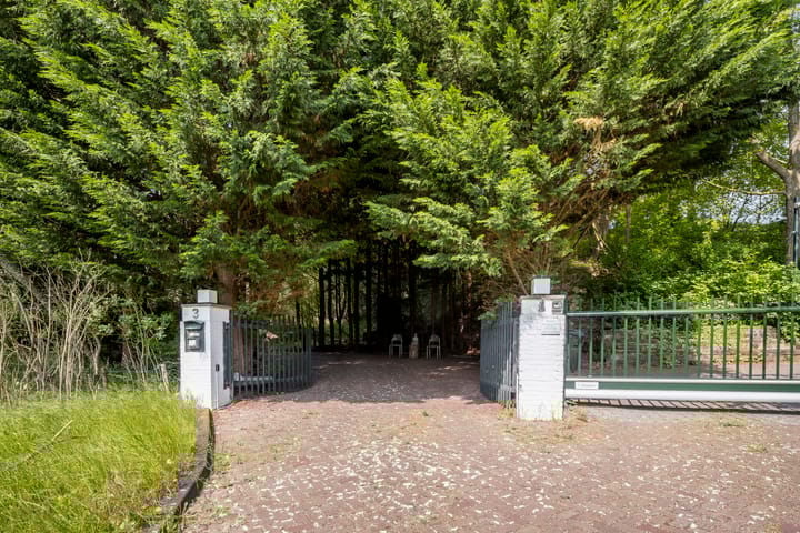 Foto 2 van Kennemerweg 3