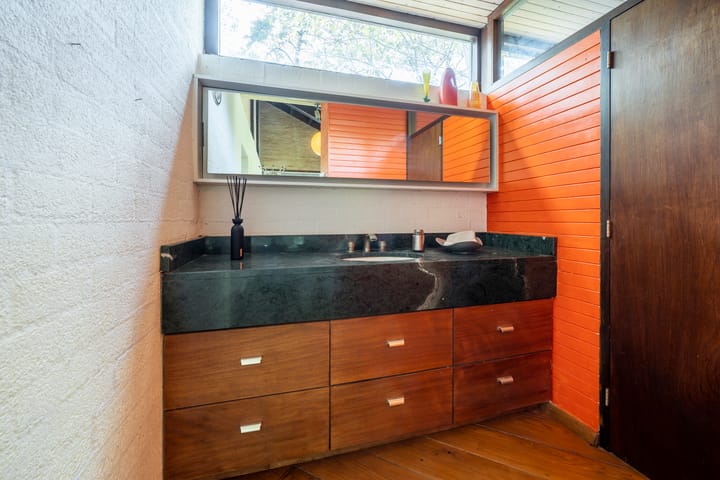 Photo 12 of Kennemerweg 3