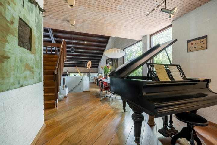 Photo 14 of Kennemerweg 3