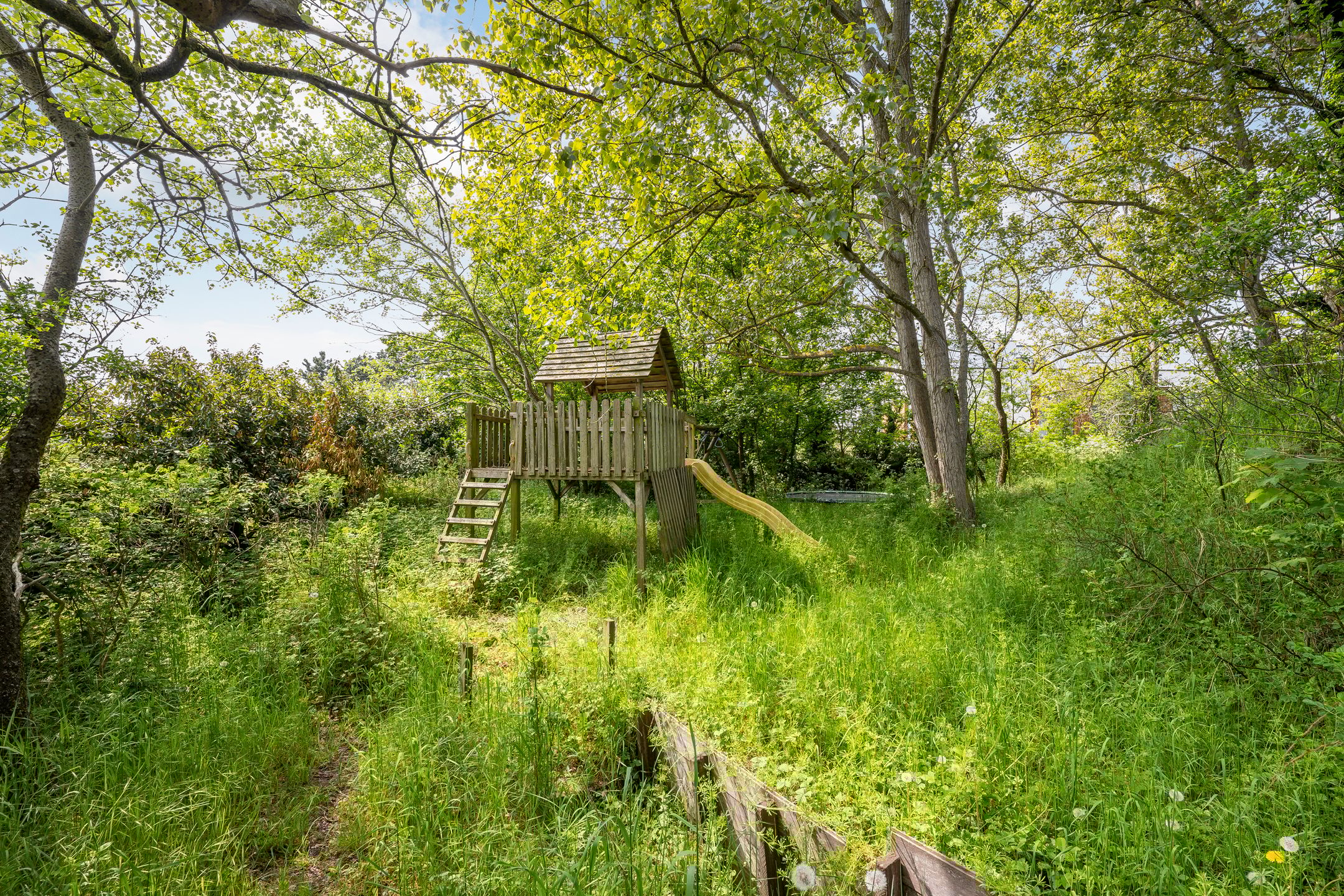 Foto 81 van Kennemerweg 3