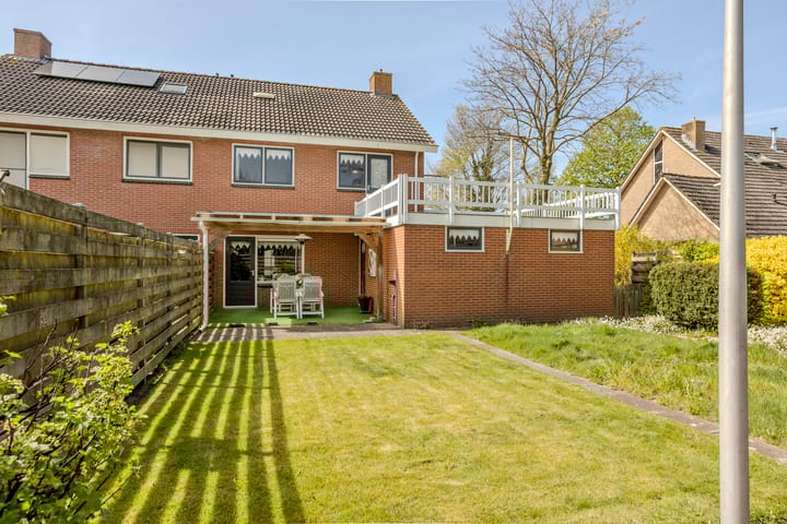 Foto 2 van Zwaluwlaan 28