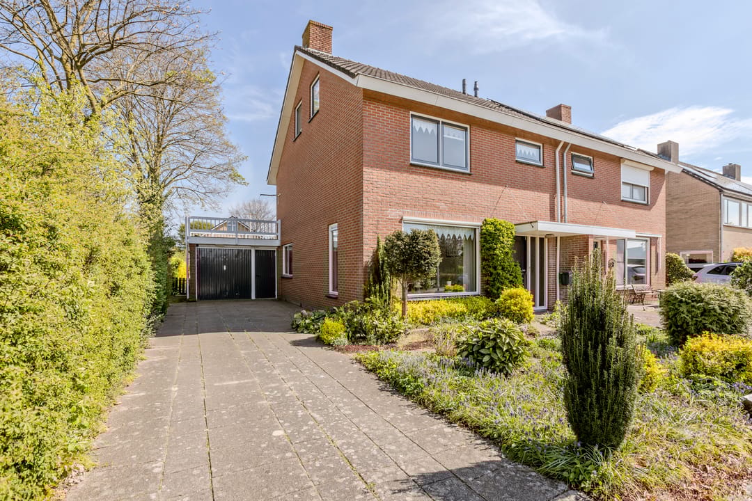 Foto 47 van Zwaluwlaan 28