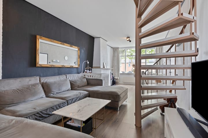 Foto 8 van Westdijkstraat 25