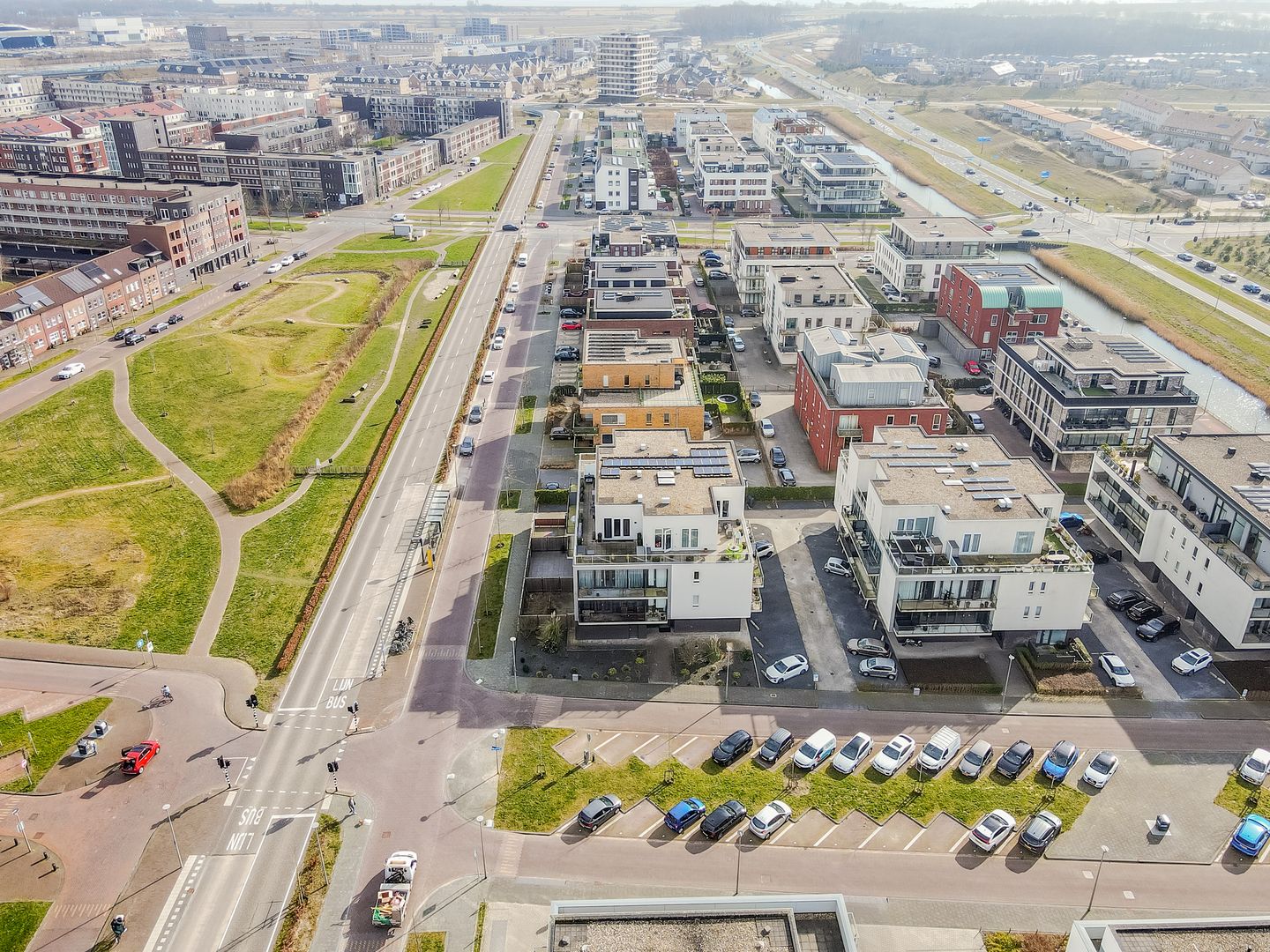 Foto 34 van Beneluxlaan 897