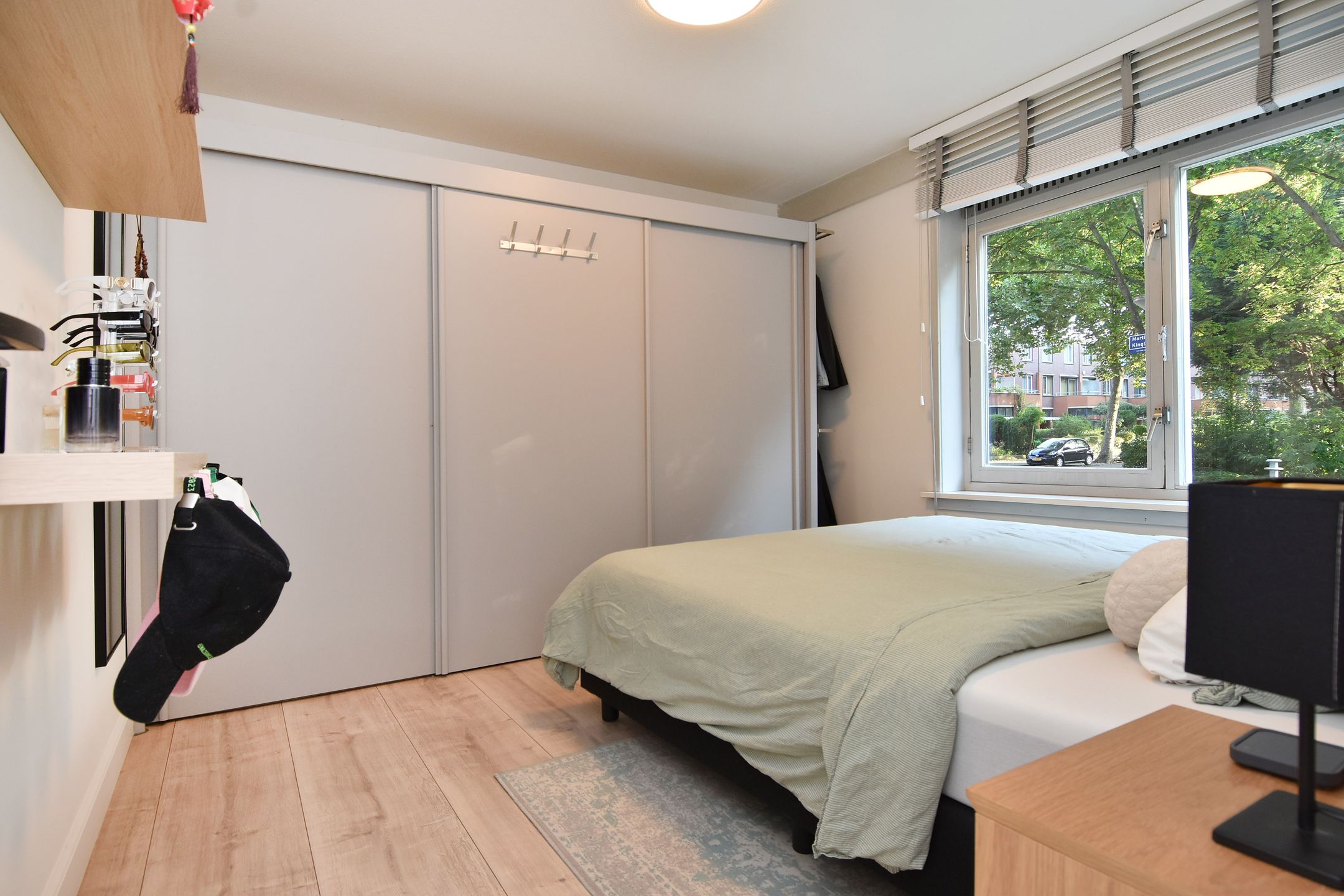 Photo 30 of Laan van de Mensenrechten 30