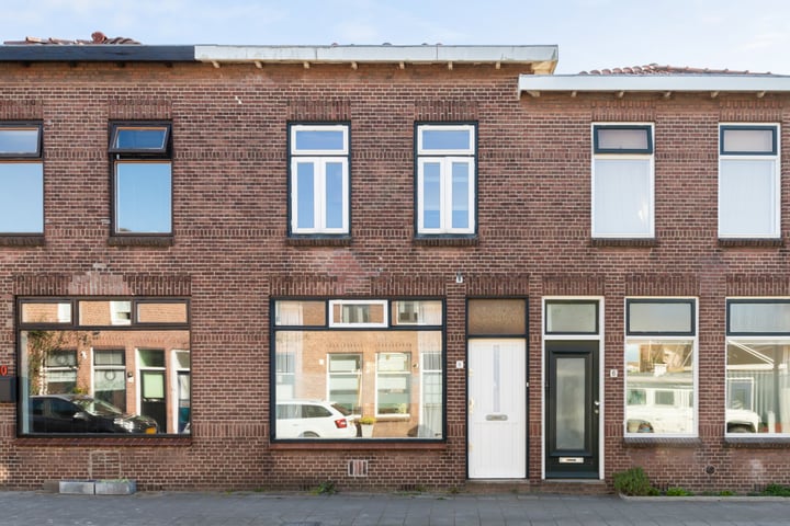 van Middelantstraat 8