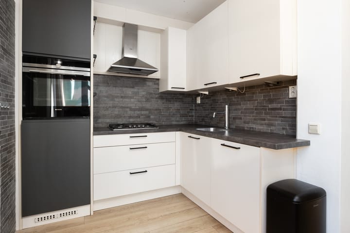 Foto 4 van van Middelantstraat 8