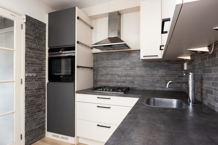 Foto 18 van van Middelantstraat 8