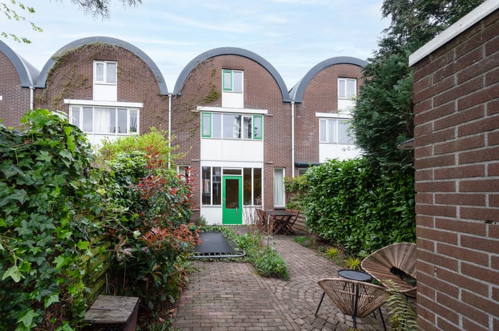 Foto 2 van Warmoesstraat 48