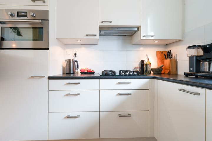 Foto 9 van Warmoesstraat 48