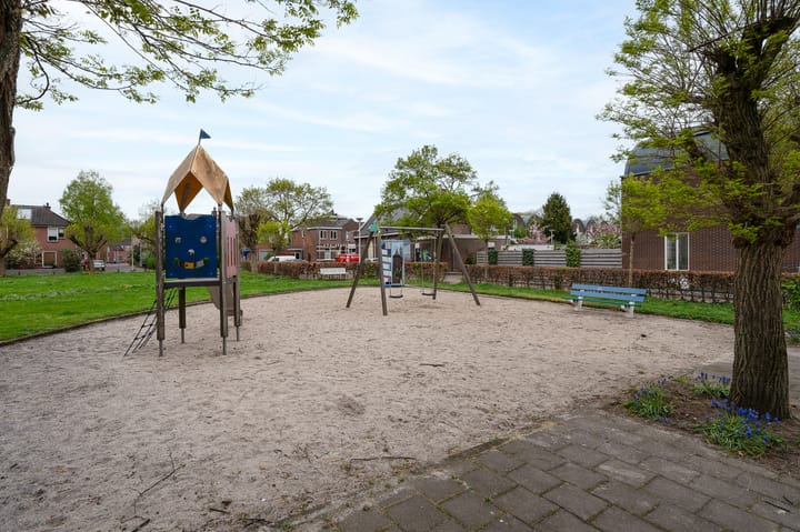 Foto 39 van Warmoesstraat 48