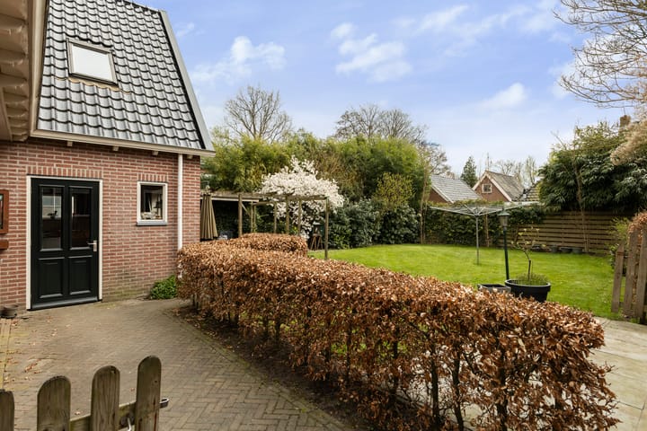 Foto 18 van Buorren 19