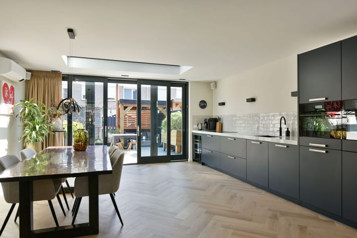 Foto 9 van Lange Meer 6