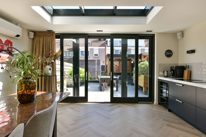 Foto 10 van Lange Meer 6