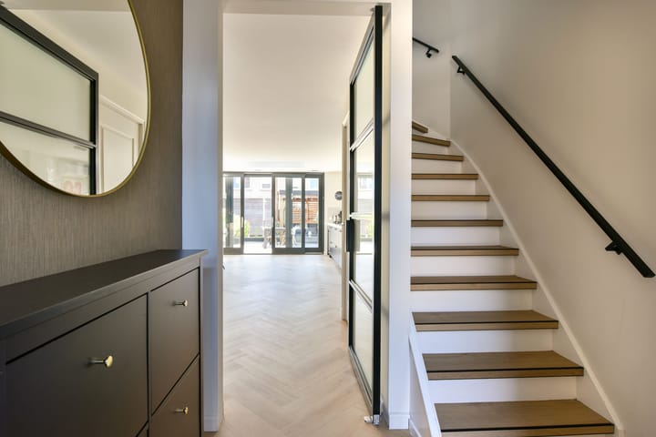 Foto 16 van Lange Meer 6