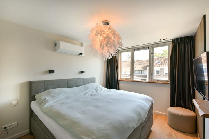 Foto 17 van Lange Meer 6