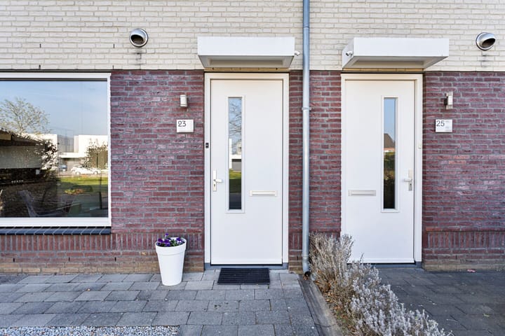 Foto 2 van Klaproos 23