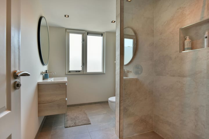 Foto 22 van Lange Meer 6