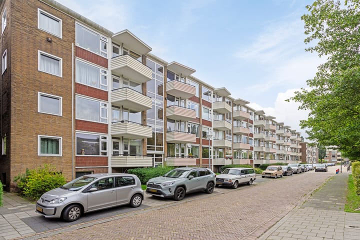 Foto 38 van Adriaan van Ostadestraat 99