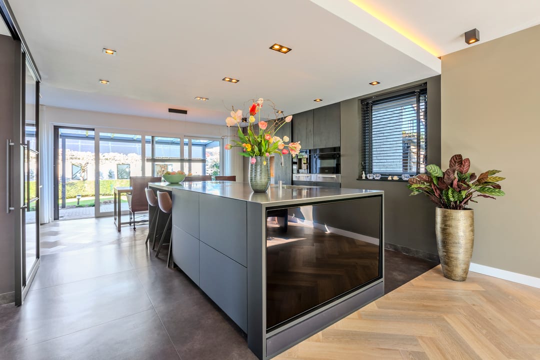 Photo 7 of Koperwiek 31