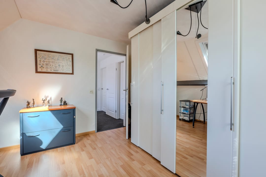 Photo 23 of Koperwiek 31