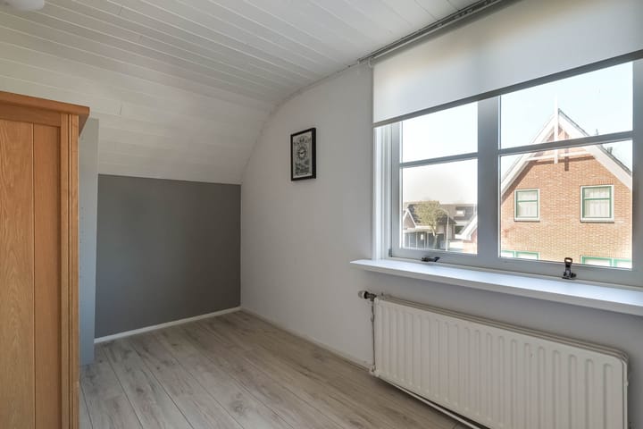 Photo 30 of Burgemeester Hoogenboomlaan 68