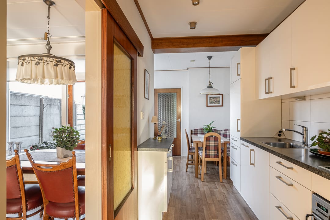 Foto 11 van Schipholtstraat 20