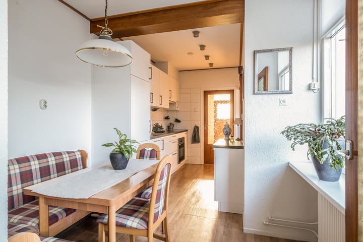 Foto 15 van Schipholtstraat 20