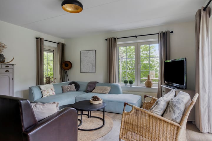 Foto 2 van Binnenweg 12-71