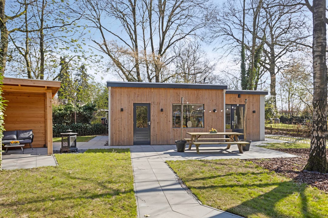 Foto 1 van Looweg 10-8