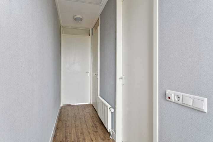 Photo 8 of Molenparkweg 6-F