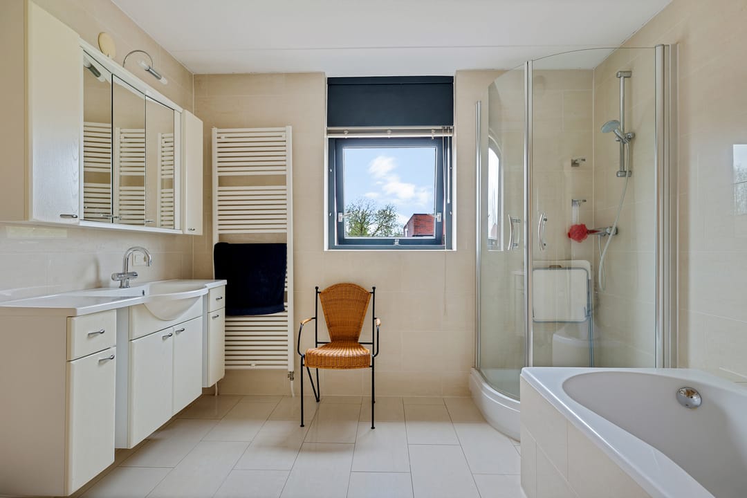 Photo 28 of Pinksterbloem 7